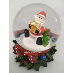 Glass Snow Globe (9cm) - Santa with Tree